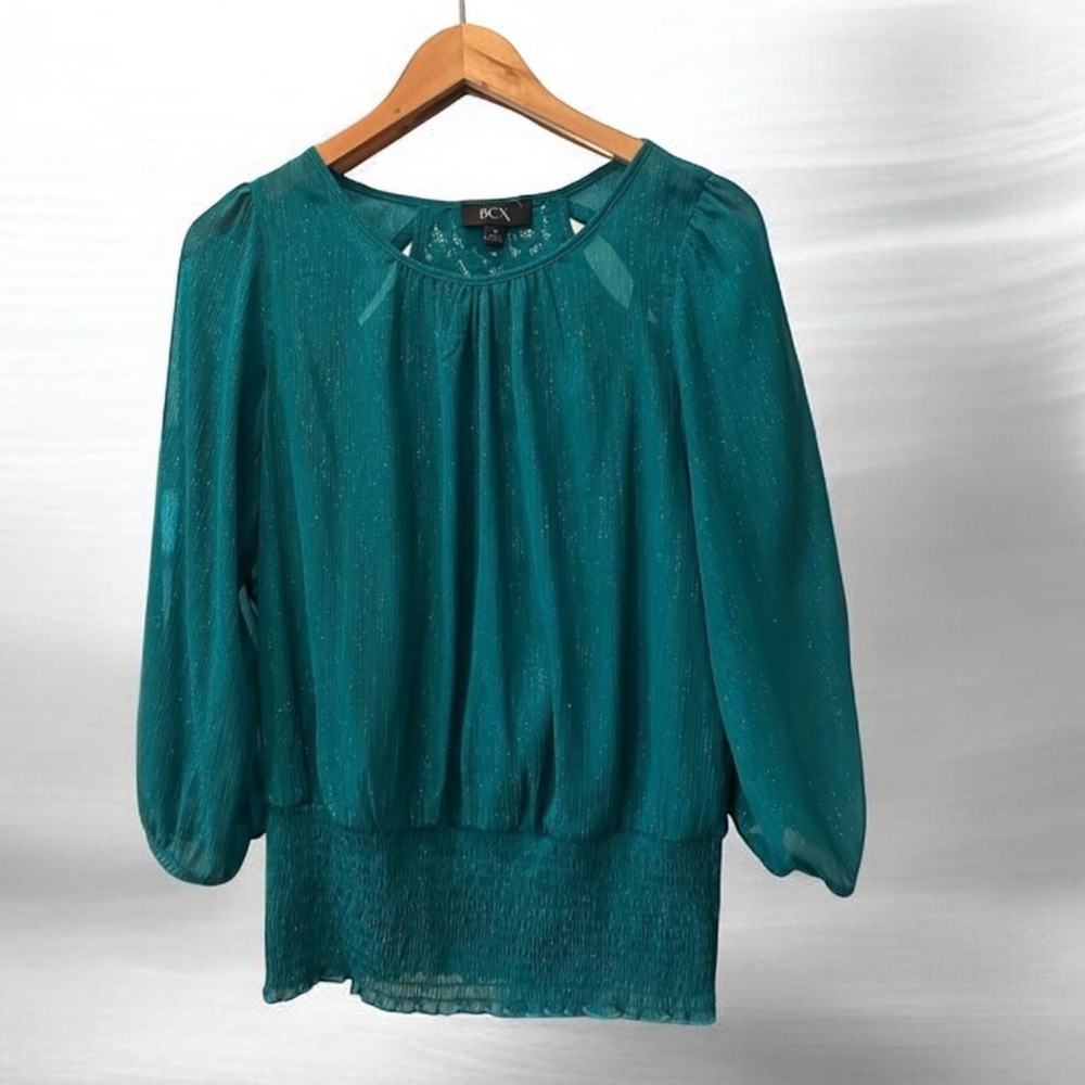 BCX Green Blouse Size Medium‎ Shimmery Trendy